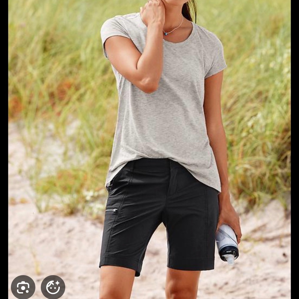 Athleta Women’s Palisade Black Shorts size 6 NWT